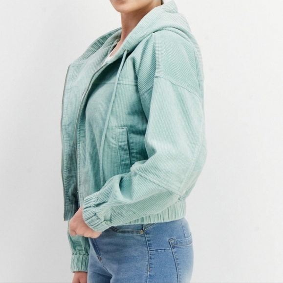 Forever 21 Women Cropped Hooded Mint Green Corduroy Jacket Size Large - Picture 1 of 6
